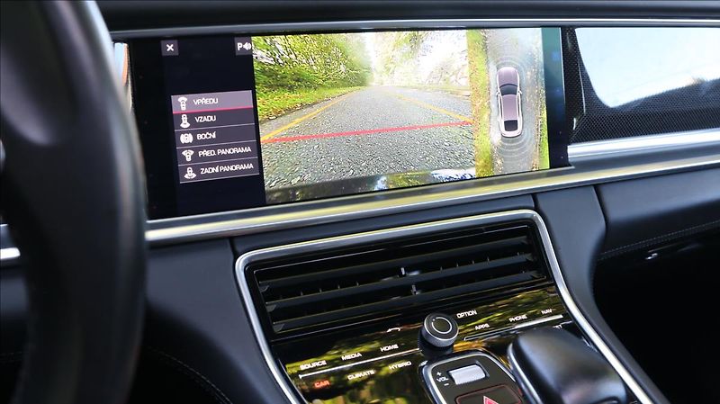 Porsche Panamera 2,9 343KW, DPH, ČR,4 E-HYBRID - fotka 74 z 77