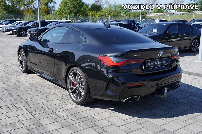 BMW Řada 4 M440i xDrive/Mpaket/375 PS/Las - fotka 2 z 14
