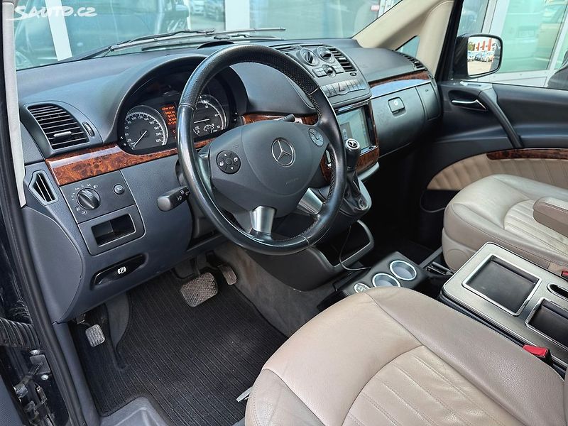Mercedes-Benz Viano 3.0 CDi Extra Long - fotka 15 z 41