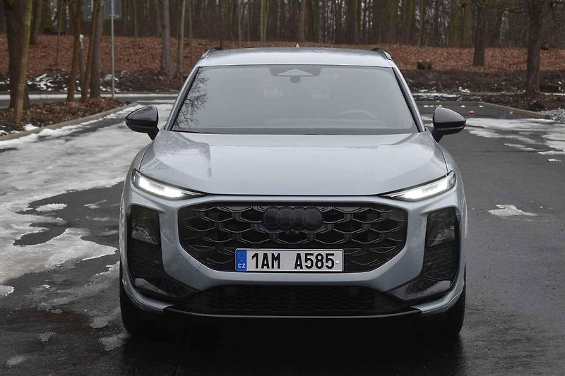 Audi Q3 jsem otestoval ve verzi SUV. Opět je v nabídce také Sportback.