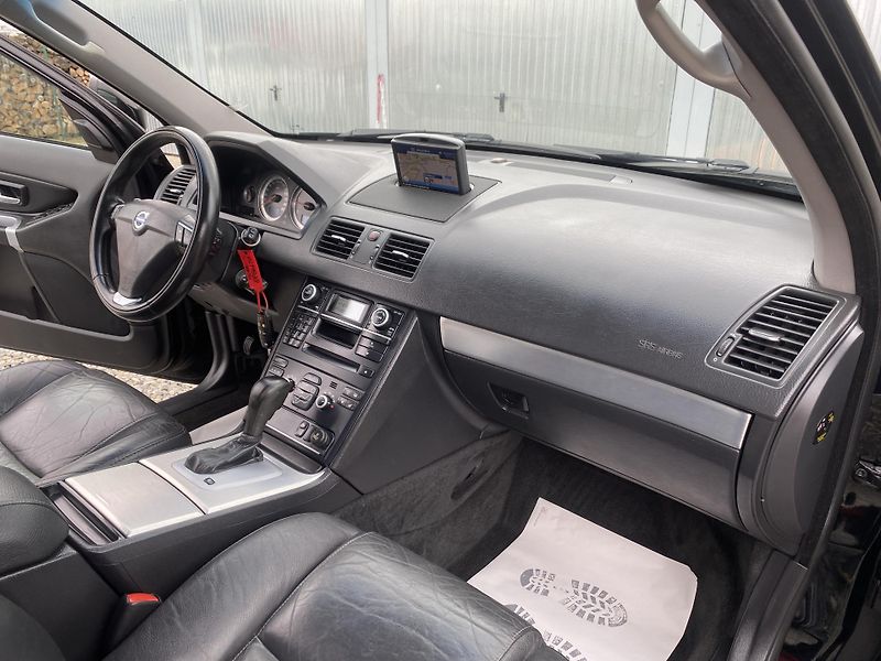 Volvo XC90 2.5TDi D5 200PS 7M 196000KM 1A - fotka 135 z 161