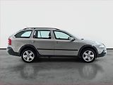 Škoda Octavia (2008) Scout 2.0 TDI, 4X4, Tempomat - náhled 6