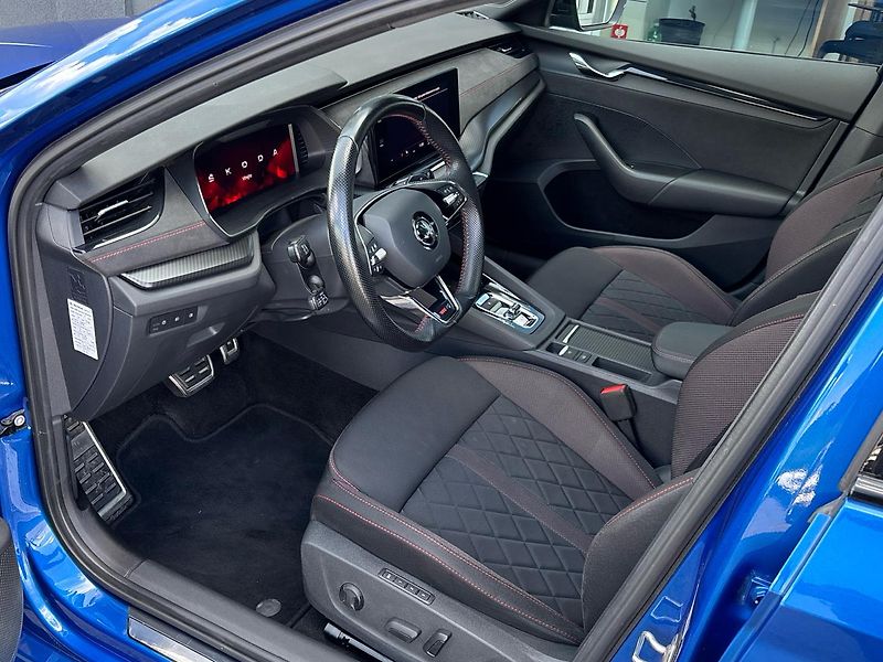 Škoda Octavia DSG RS - fotka 6 z 30