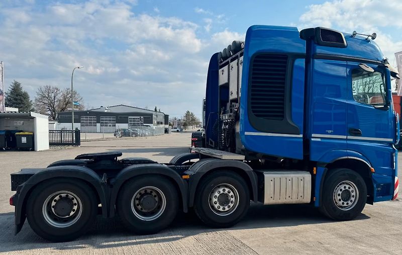 Mercedes-Benz Actros (2015) 4151 8x4 hydraulika EURO 6 - fotka 4 z 14
