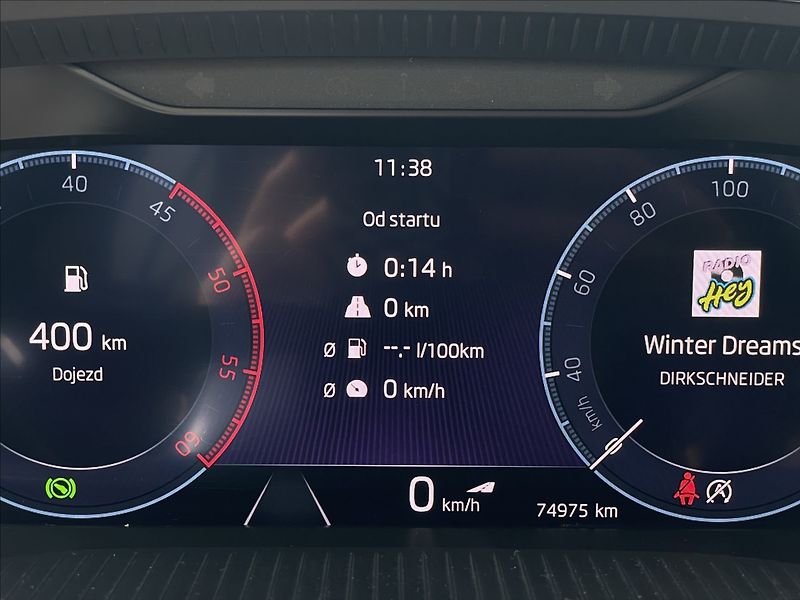 Škoda Octavia 2,0 TDI DSG Style Plus NAVI - fotka 10 z 24