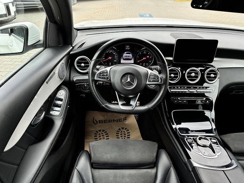 Mercedes-Benz GLC 250d-150kw,4x4,COUPE, AMG,AT  - fotka 15 z 36