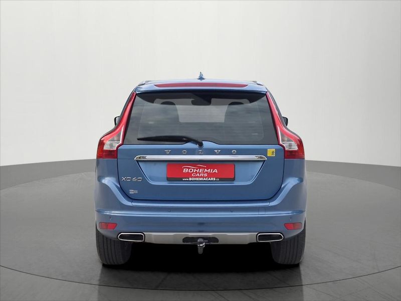 Volvo XC60 2,4 D5 140Kw Summum AWD AT DPH - fotka 6 z 22