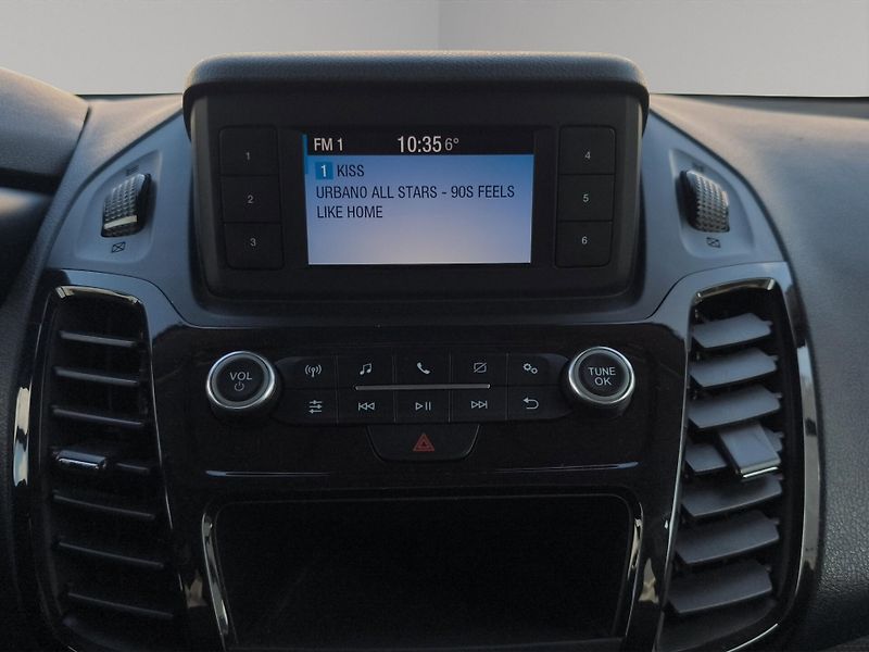 Ford Tourneo Connect (2019) Titanium L2 1.5 EcoBlue 88kW, - fotka 17 z 24