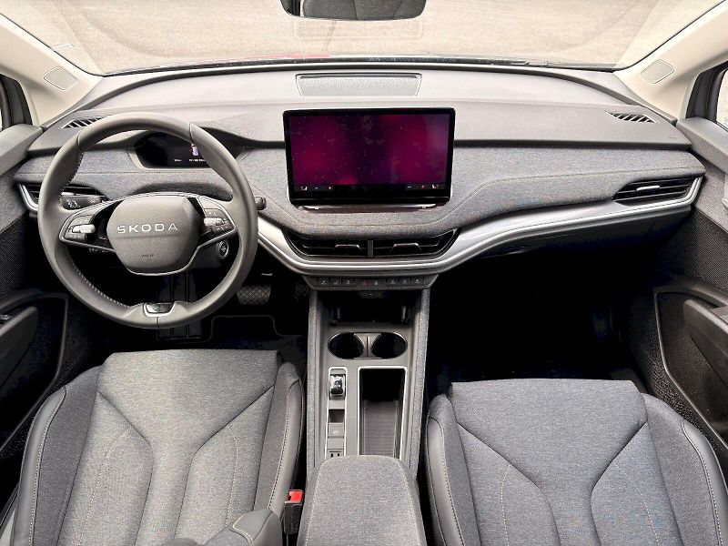 Škoda Elroq (2025) 82 KWH 210 KW - fotka 8 z 31