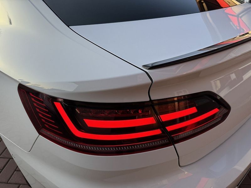 Volkswagen Arteon (2019) 2.0TDi DSG 140kW R-Line - fotka 43 z 50