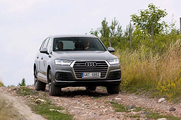 Audi Q7.