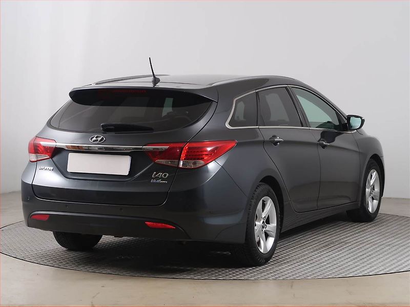Hyundai i40 (2012) 1.7 CRDI, Tempomat - fotka 5 z 16
