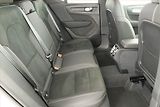 Volvo XC40 (2023) B3 - náhled 7