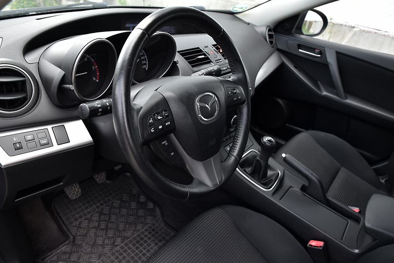 Mazda 3 2.2 MZR-CD 6st,KLIMA,TEMP,ALU - fotka 8 z 40
