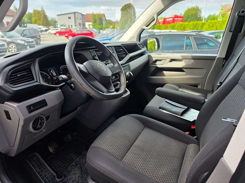 Volkswagen Transporter (2022) T6.1  2.0 TDI 9 míst - fotka 9 z 20