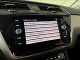 Volkswagen Touran 2,0 TDi  DSG Comfortline Tažné - náhled 27