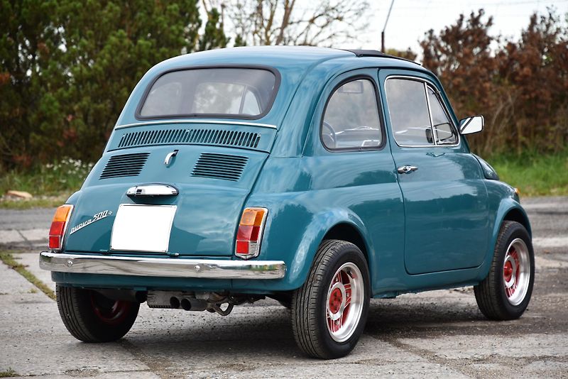 Fiat 500 (1971) 110 F BERLINA 650 ccm - fotka 3 z 33