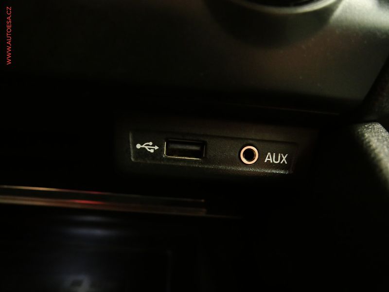 Škoda Octavia (2015) 2.0 TDi, Elegance, TZ - fotka 19 z 22
