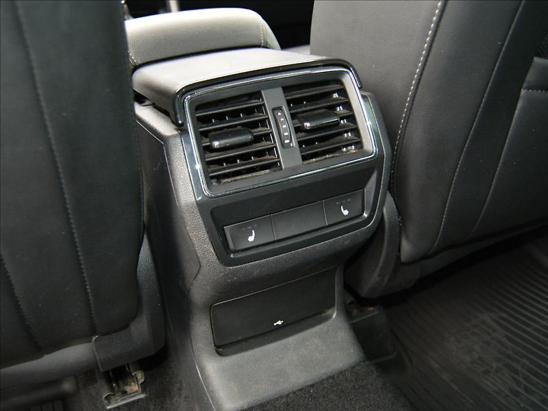 Škoda Kodiaq 2.0 TDI - fotka 25 z 34