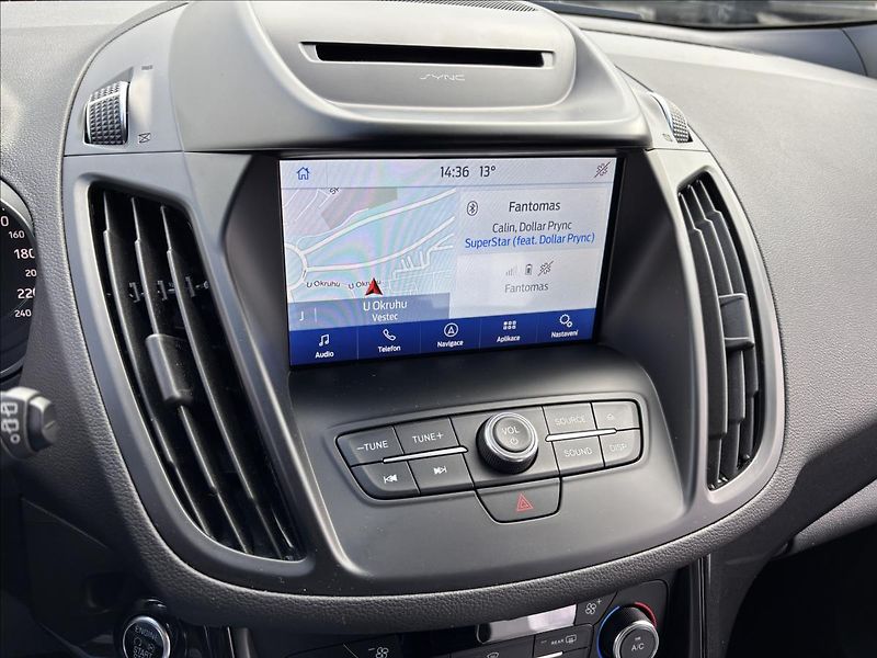 Ford Kuga 2,0 EcoBoost 170kW  ST-Line - fotka 34 z 50