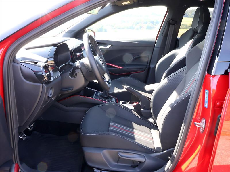 Škoda Fabia 1,0 TSI 85kW CZ Monte Carlo - fotka 10 z 31