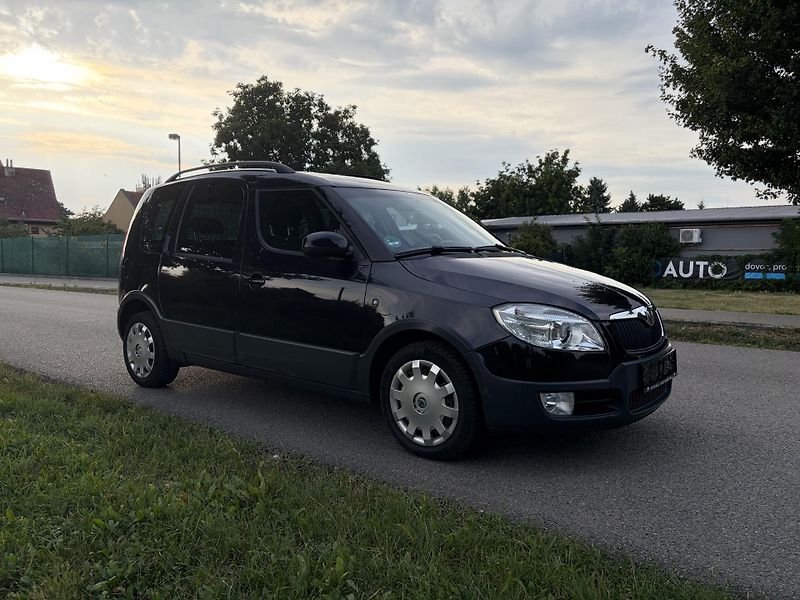 Škoda Roomster 1.6 Scout Plus Edition - fotka 7 z 13