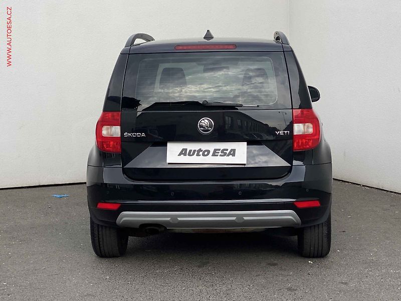 Škoda Yeti (2014) 1.2 TSi, DSG, autoAC - fotka 5 z 14