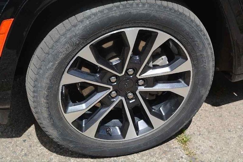 Jeep Grand Cherokee (2021) 3,6L AWD AT - fotka 9 z 21