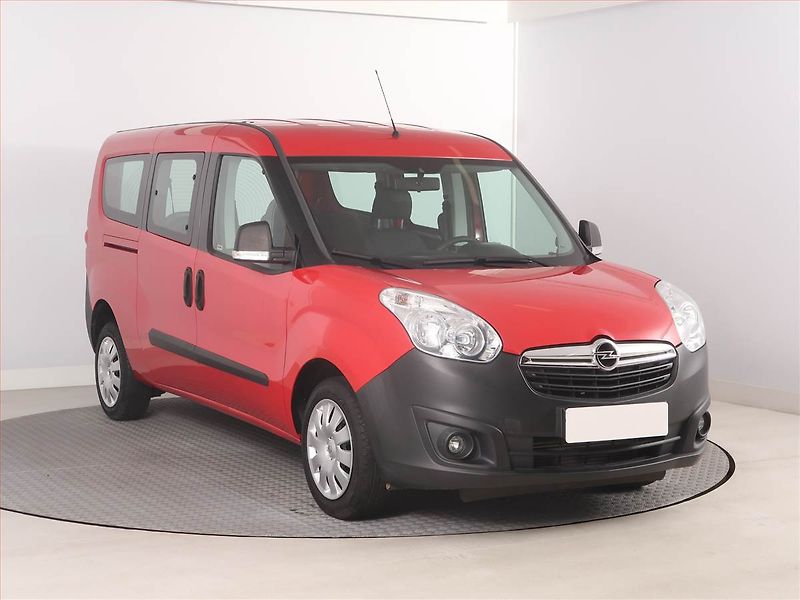 Opel Combo (2018) Maxi 1.4 Turbo, 5Míst, ČR - fotka 1 z 12