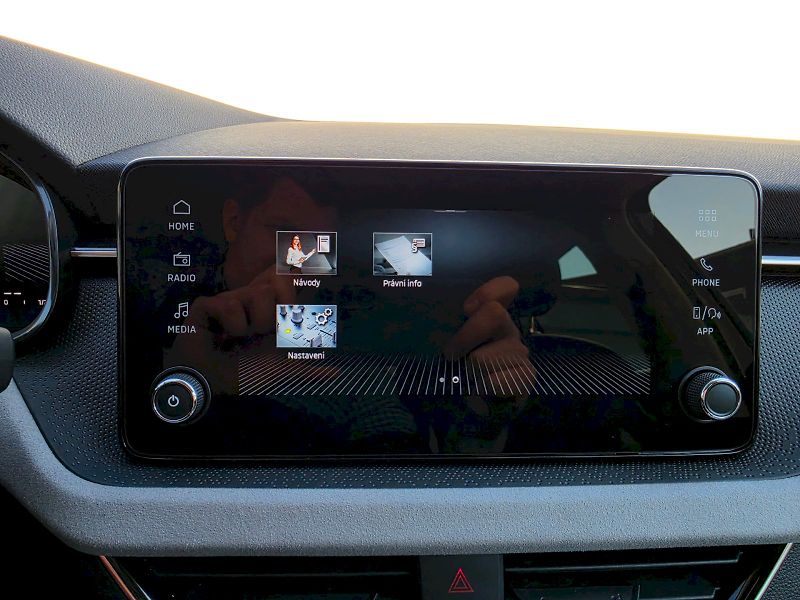 Škoda Scala (2025) 1,5TSI 110KW TOP SELECTION - fotka 9 z 33