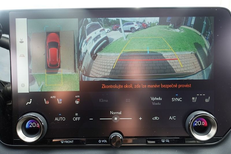 Lexus RX RX500h F Sport Plus Panoramic - fotka 29 z 40