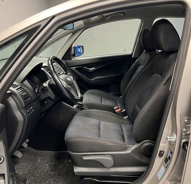 Hyundai ix20 CVVT - fotka 7 z 15