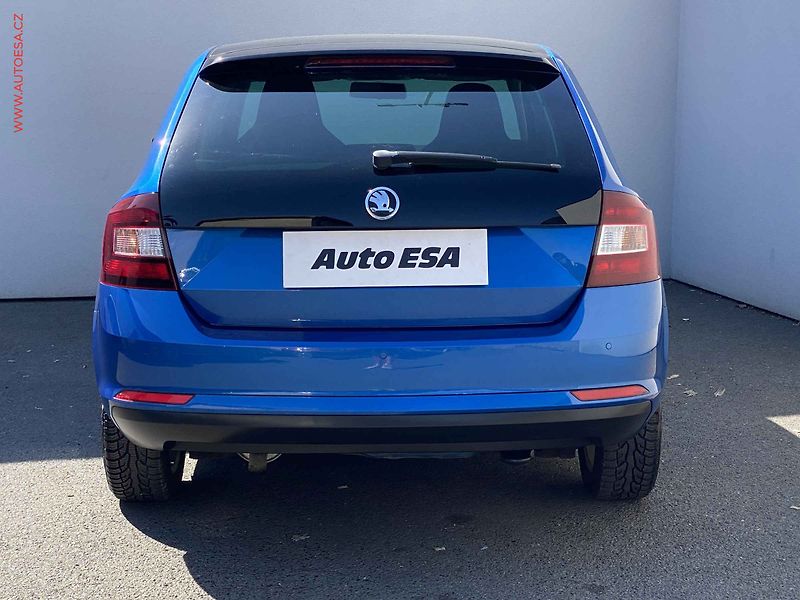 Škoda Rapid (2015) 1.2 TSi, Ambition, panor - fotka 5 z 16