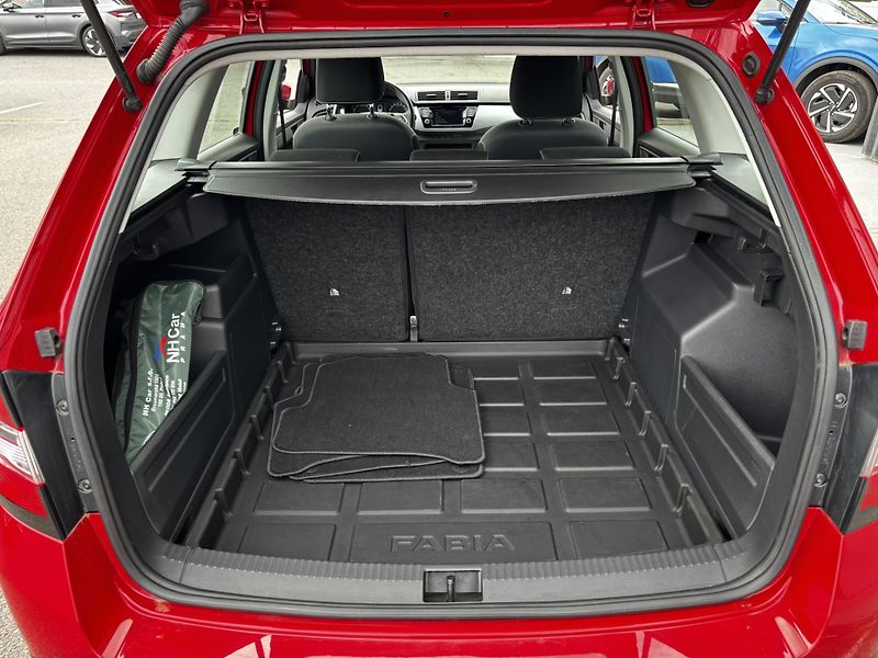 Škoda Fabia (2022) Combi Ambition 1.0 TSI  - fotka 16 z 16