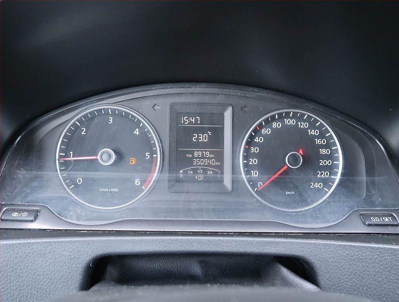 Volkswagen Transporter (2013) 2.0 TDI, Bus, 5Míst, ČR - fotka 11 z 14