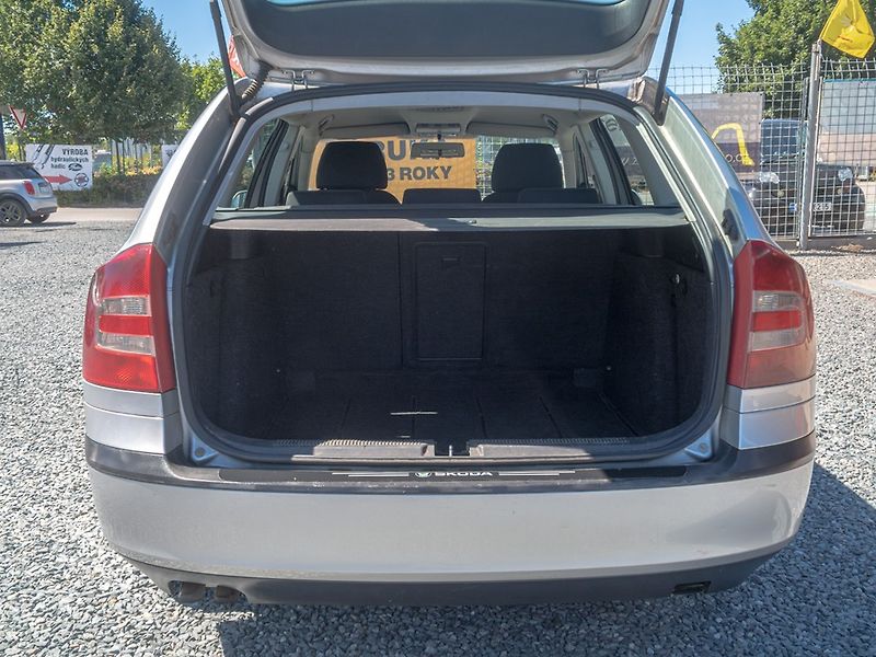 Škoda Octavia (2007) 1.9TDI 77KW 2x KOLA – ROZVODY - fotka 30 z 36