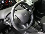 Peugeot 208 - náhled 13