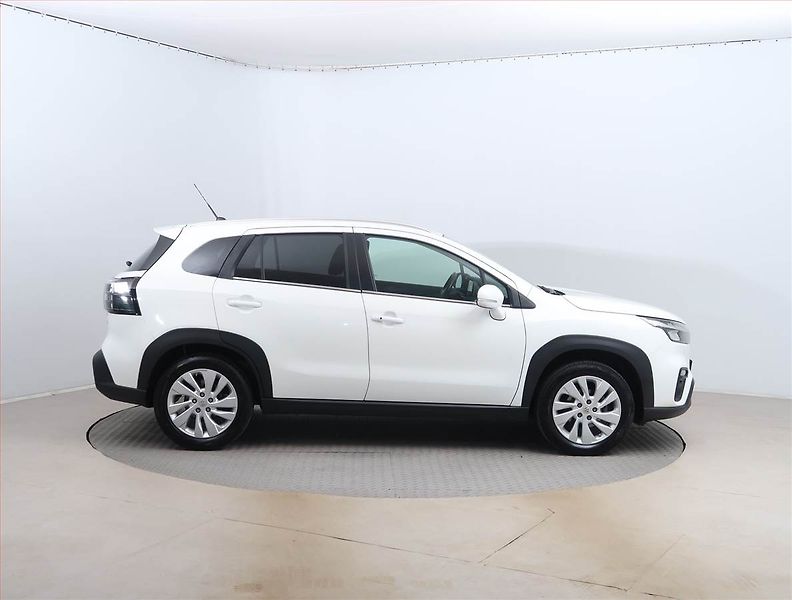 Suzuki SX4 S-Cross (2022) Premium 1.4 BoosterJet - fotka 6 z 14