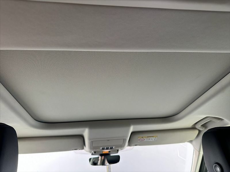 Land Rover Discovery 3,0 TDV6 190kW-HSE-CZ-DPH - fotka 23 z 49
