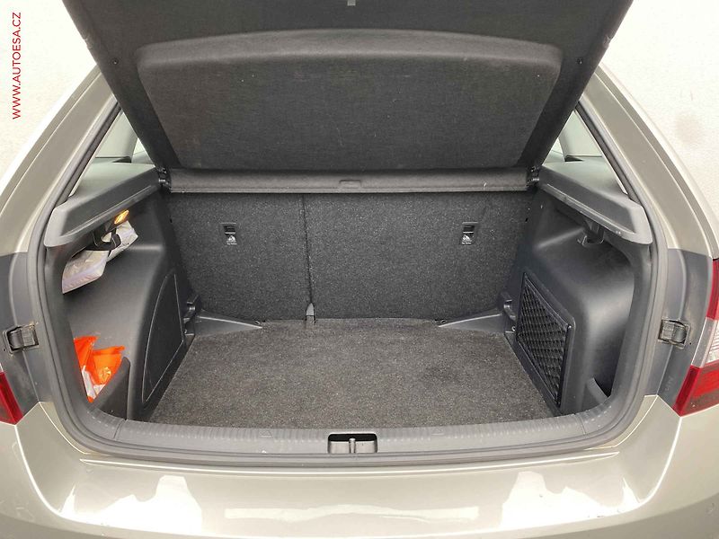 Škoda Rapid (2017) 1.0TSi, ČR, servis.kniha, AC - fotka 7 z 16