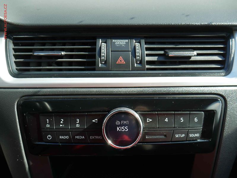 Škoda Rapid (2017) 1.2TSi, Ambition - fotka 13 z 15