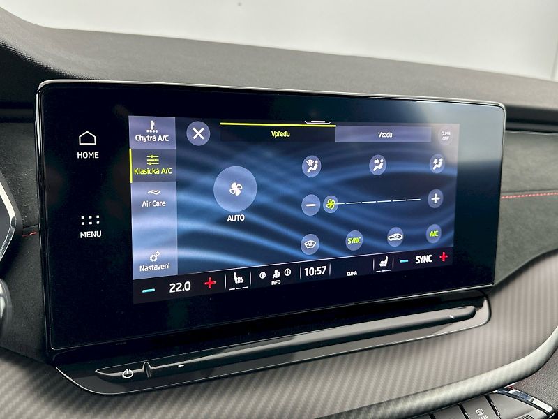 Škoda Octavia (2023) Combi DSG 2.0TSI 180kW RS Chal - fotka 20 z 34
