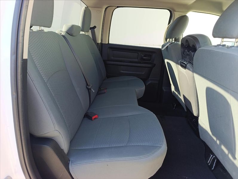 Dodge RAM 1500 3,6 i 4x4 Automat 6míst Tažné - fotka 26 z 35