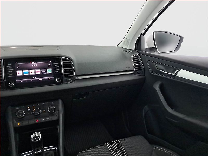 Škoda Karoq (2018) Ambition Plus 1.0 TSI, Navi - fotka 8 z 19