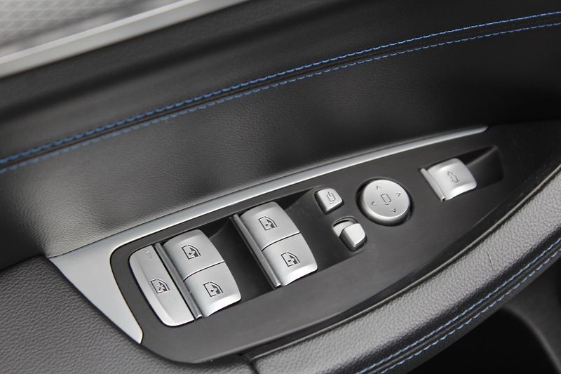 BMW X3 X3 xDrive30d - fotka 11 z 24