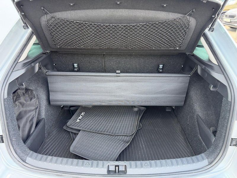 Škoda Scala (2022) 1.5 TSI 110kW Style Full-LED - fotka 33 z 35