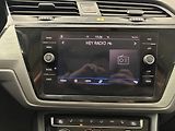 Volkswagen Touran 2,0 TDI DSG Panorama 1.Maj. - náhled 21