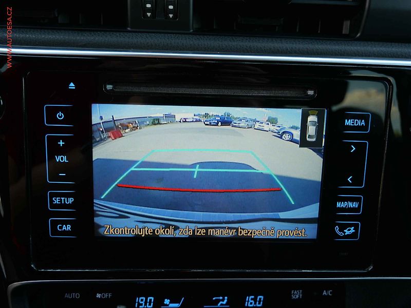 Toyota Auris (2017) 1.8 i, 1.maj,ČR, AT, LED - fotka 25 z 28
