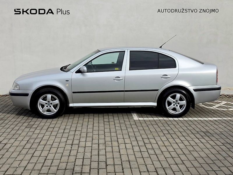 Škoda Octavia (2003) 1,9 TDI 81kW Elegance - fotka 3 z 21