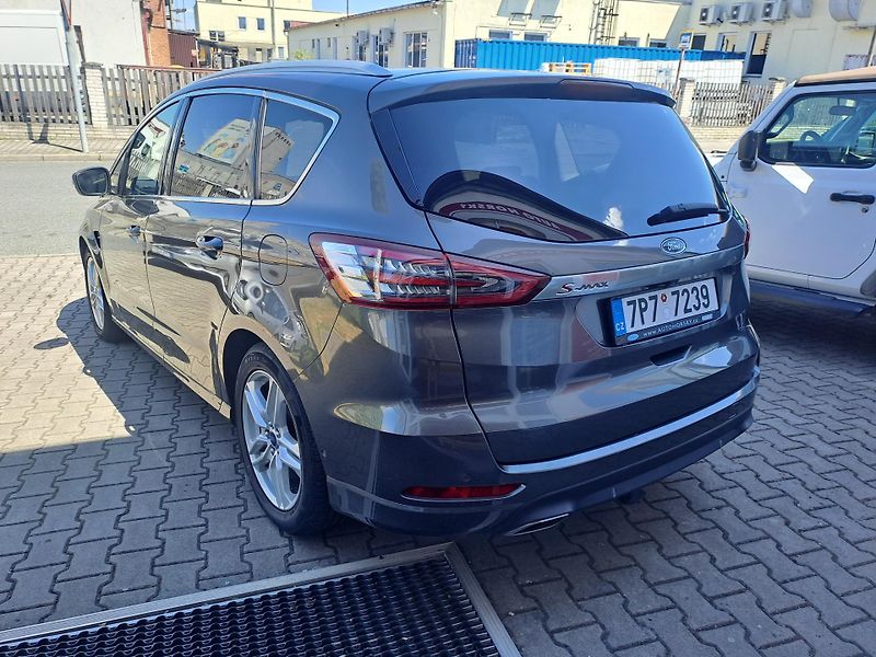 Ford S-MAX (2017) 2,0 TDCi 132 kW 4X4 AUTOMAT  - fotka 7 z 35